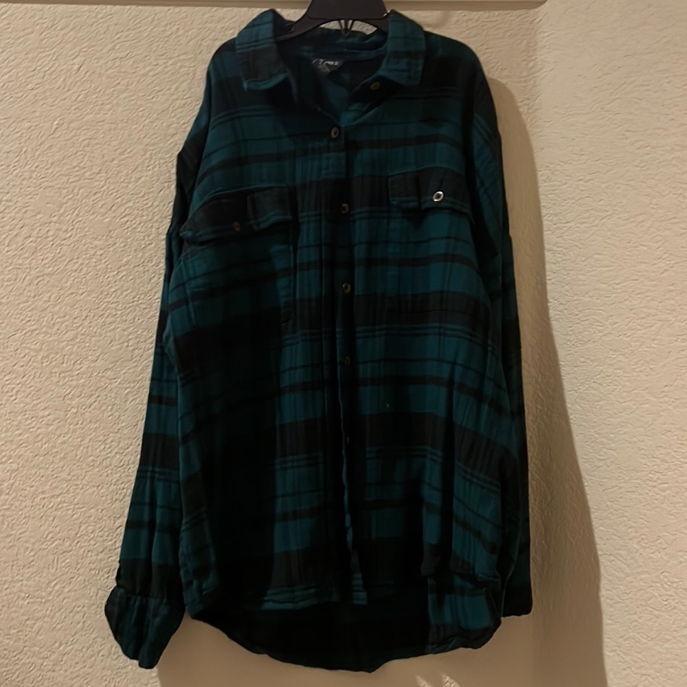 Forever 21 green and black vintage flannel.